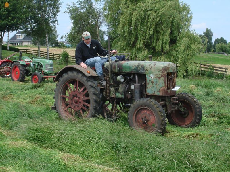 Materieel Oldtimer tractoren Fendt Dieselross F25 PH1 62320423 - de Vos - powered by Entreeding.com